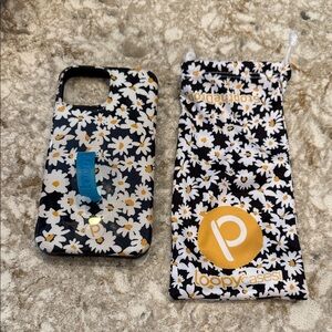 Loopy Case Daisy Pattern Phone Case with Blue Loop